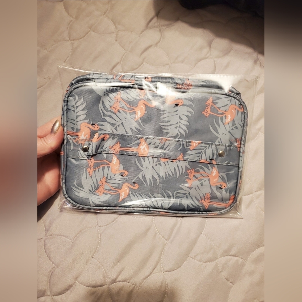 NEW Flamingo Makeup Bag - Picture 6 of 6